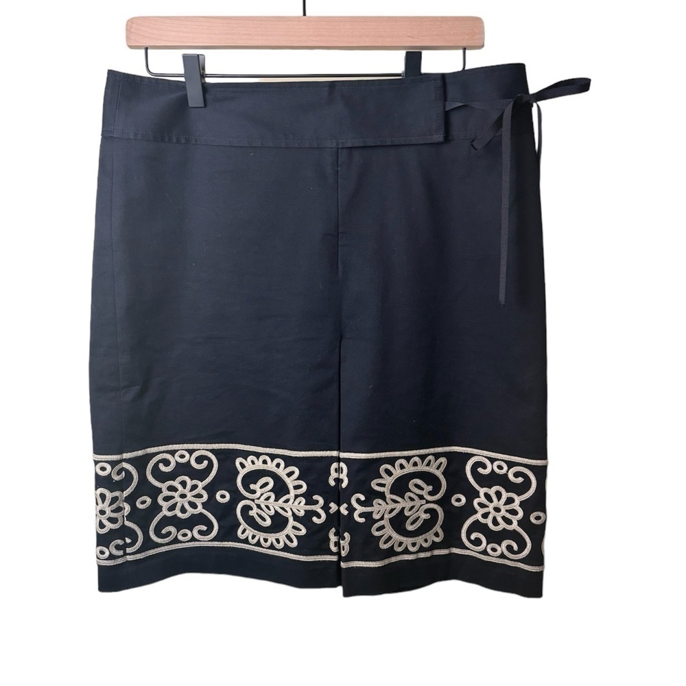 Ann Taylor Loft Embroidered A-Line Skirt Navy With Cream Embroidery Size 10